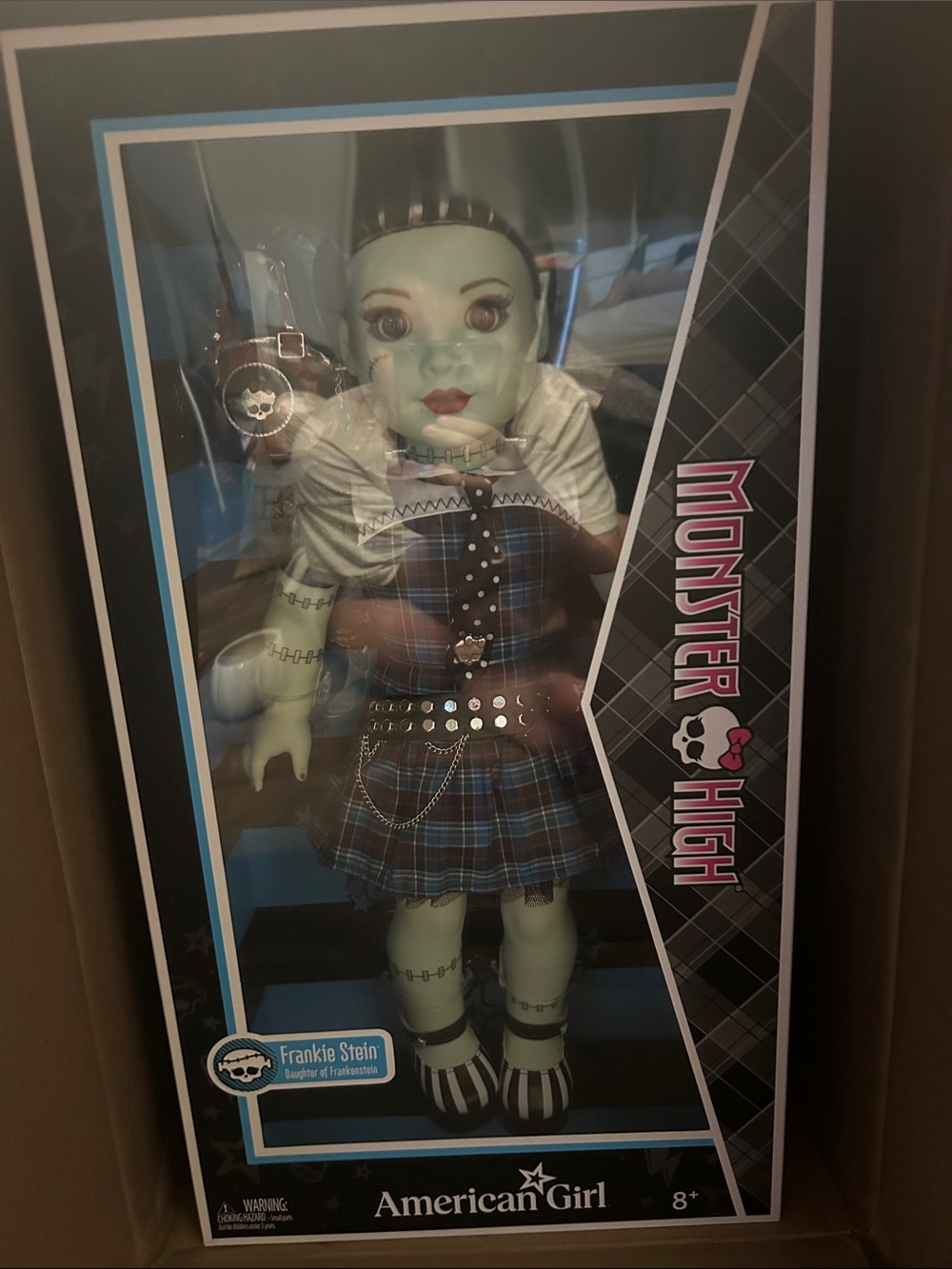 American girl plus Monster high authentic American girl